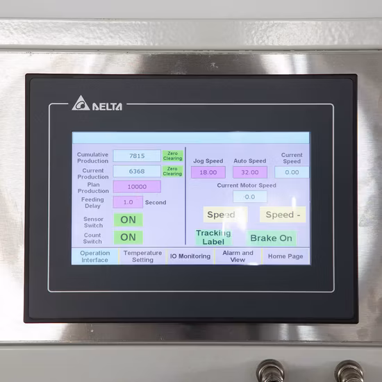 China Woven Label Cut and Fold Machine / Garment Fabric Wash Care Label Cutting and Folding Machine for Polyester Satin Ribbon Cotton Tape Nylon Taffeta Jz-2817